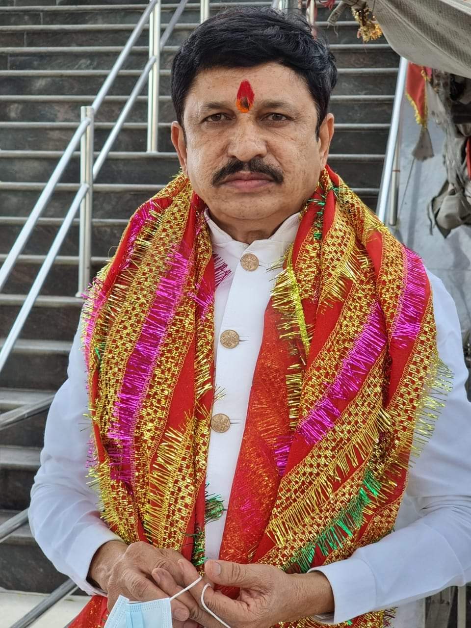 SATNA : वैक्सीन लगवाने वालों को 1000 से 51 हजार रुपये का पुरस्कार देंगे नारायण